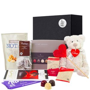 Love Gourmet Gift Basket